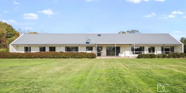 832 Hobart Road