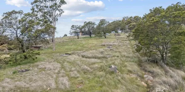 1/2 Stephensdale Drive