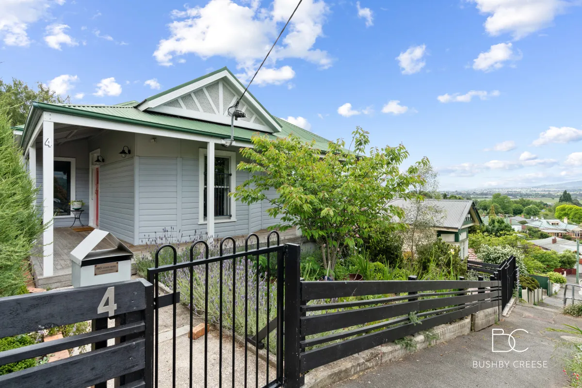 4 Lanoma Street