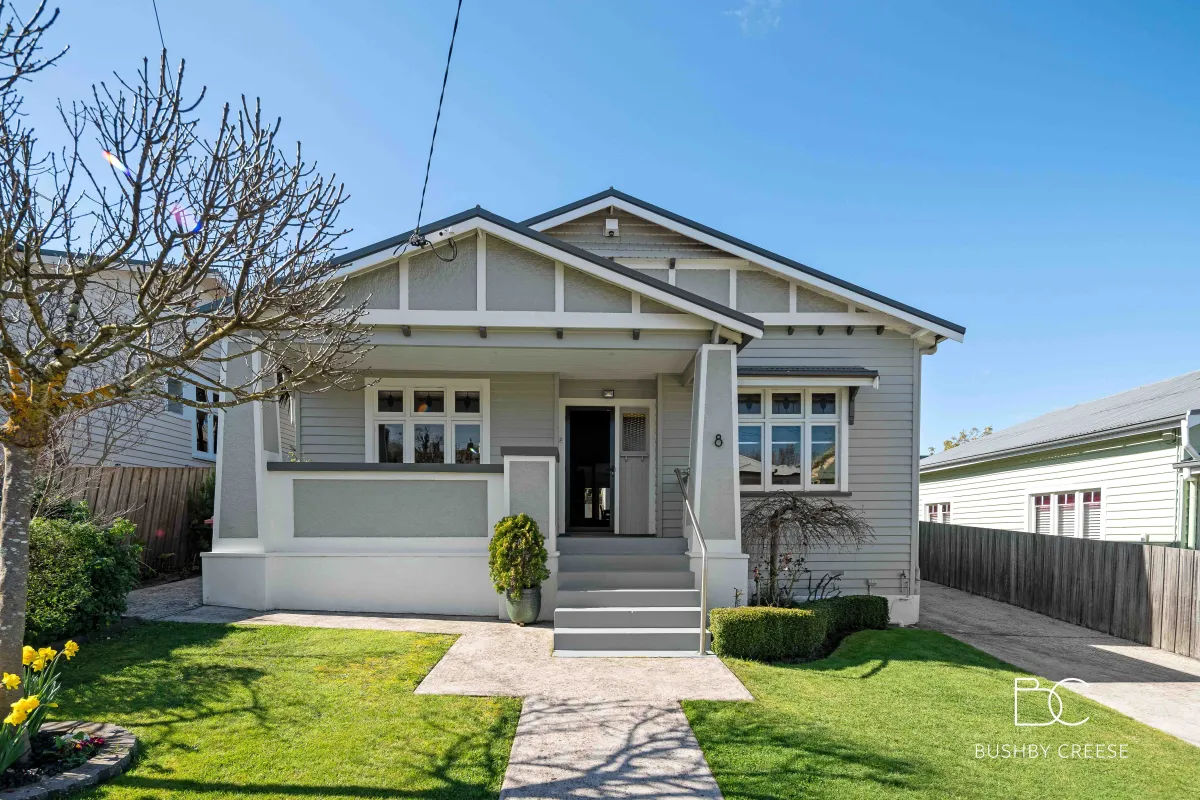 8 Clementina Street