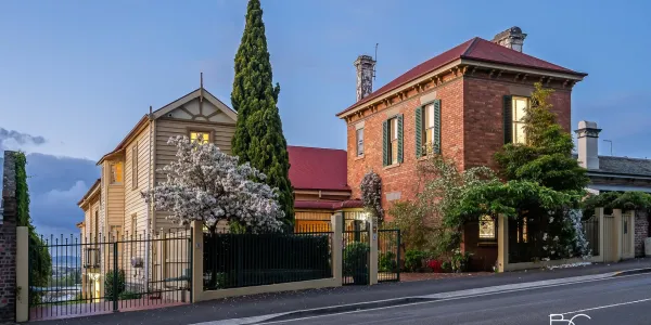 18 York Street