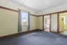 17 Churchill Crescent