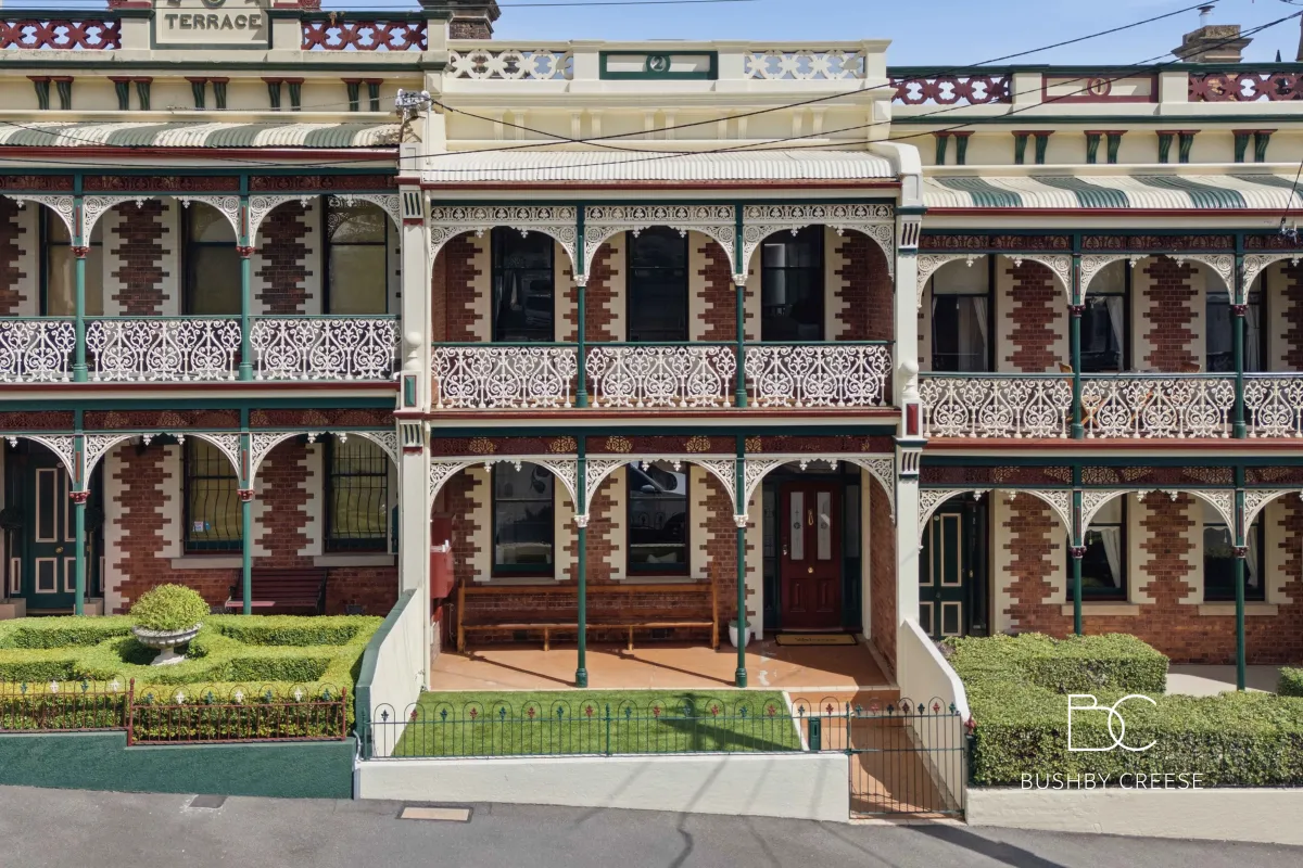 138 St John Street