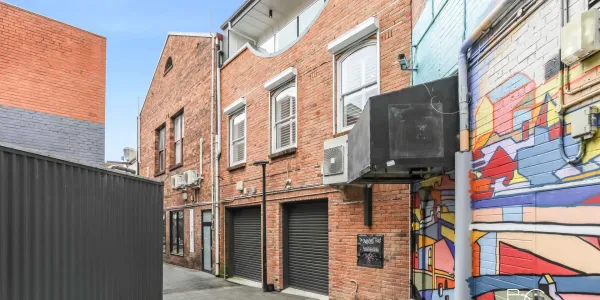 3/93 St John Street