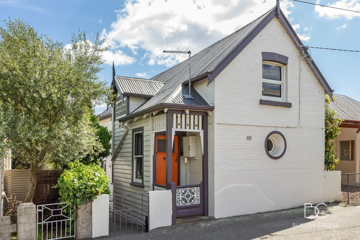 54 Balfour Street
