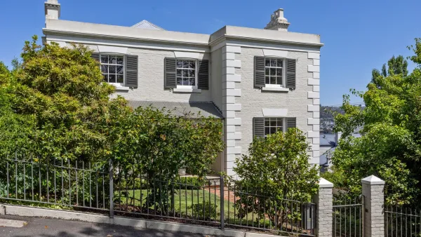 62 print High Res 22